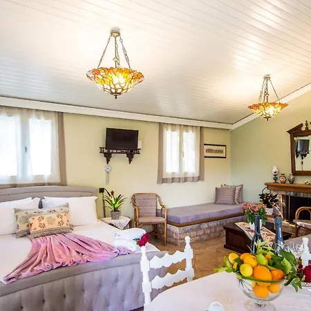 Aelia - A Peaceful And Private Place *